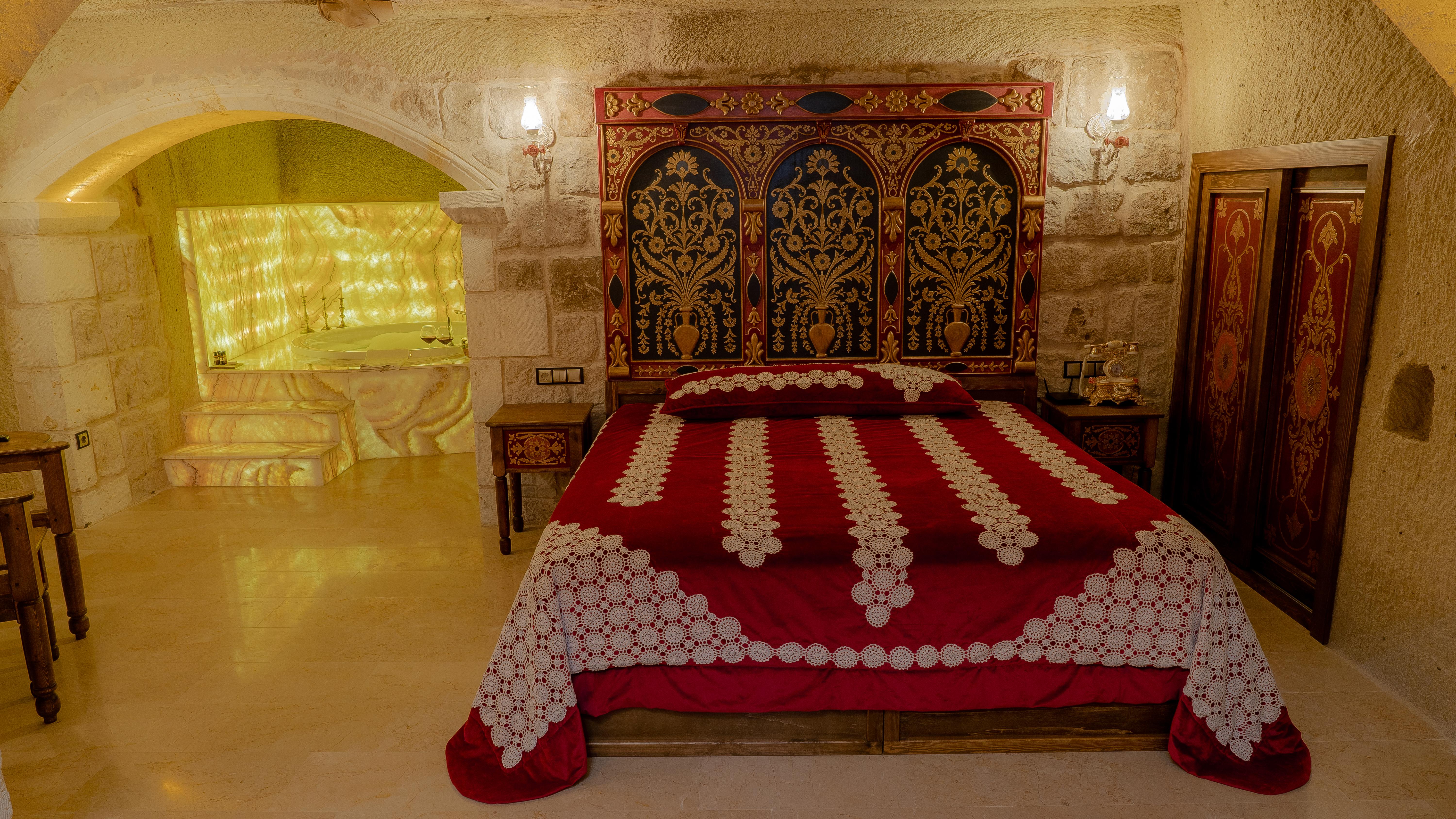 Elika Cave Suites & Spa Гьореме Екстериор снимка