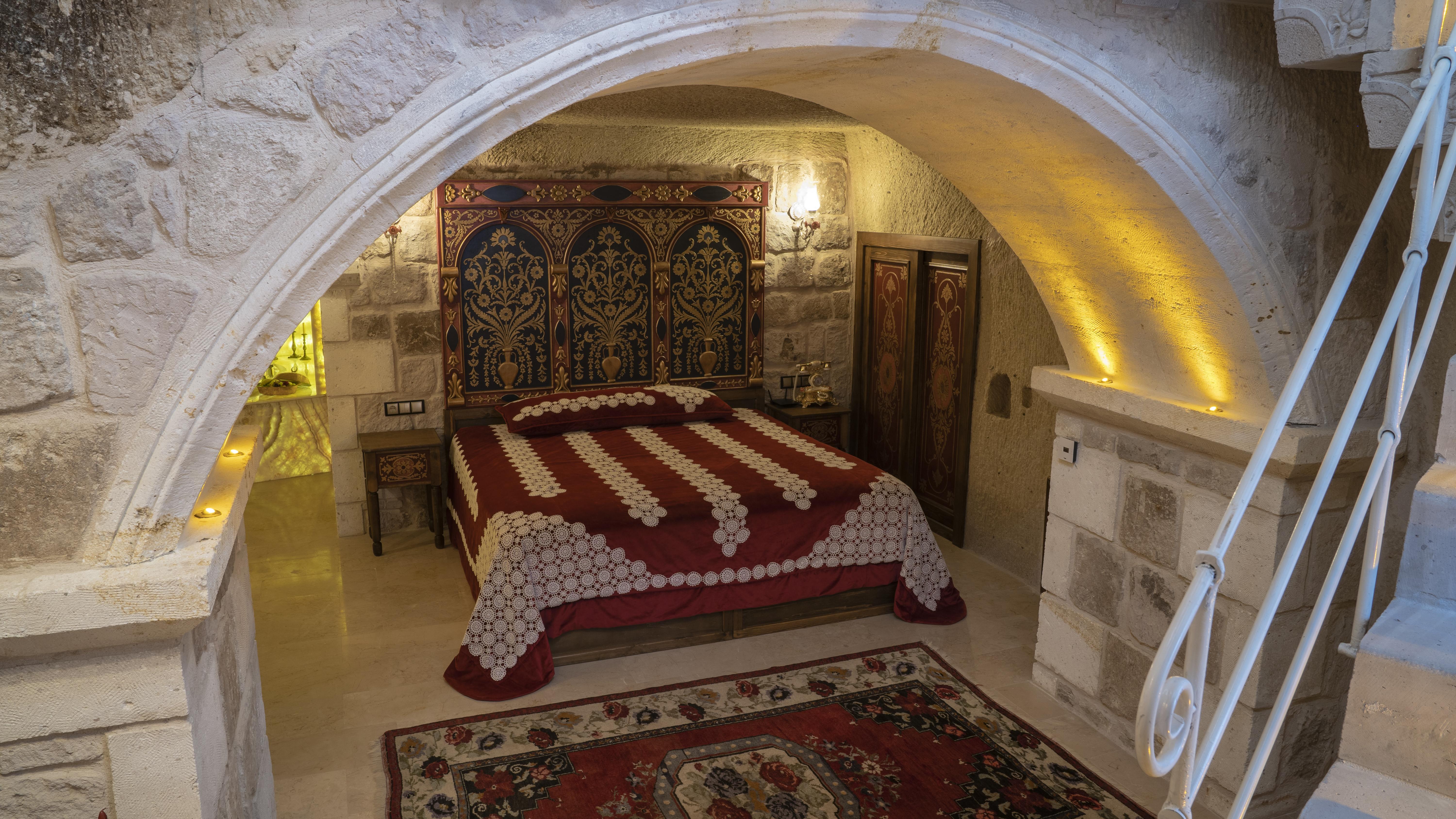 Elika Cave Suites & Spa Гьореме Екстериор снимка