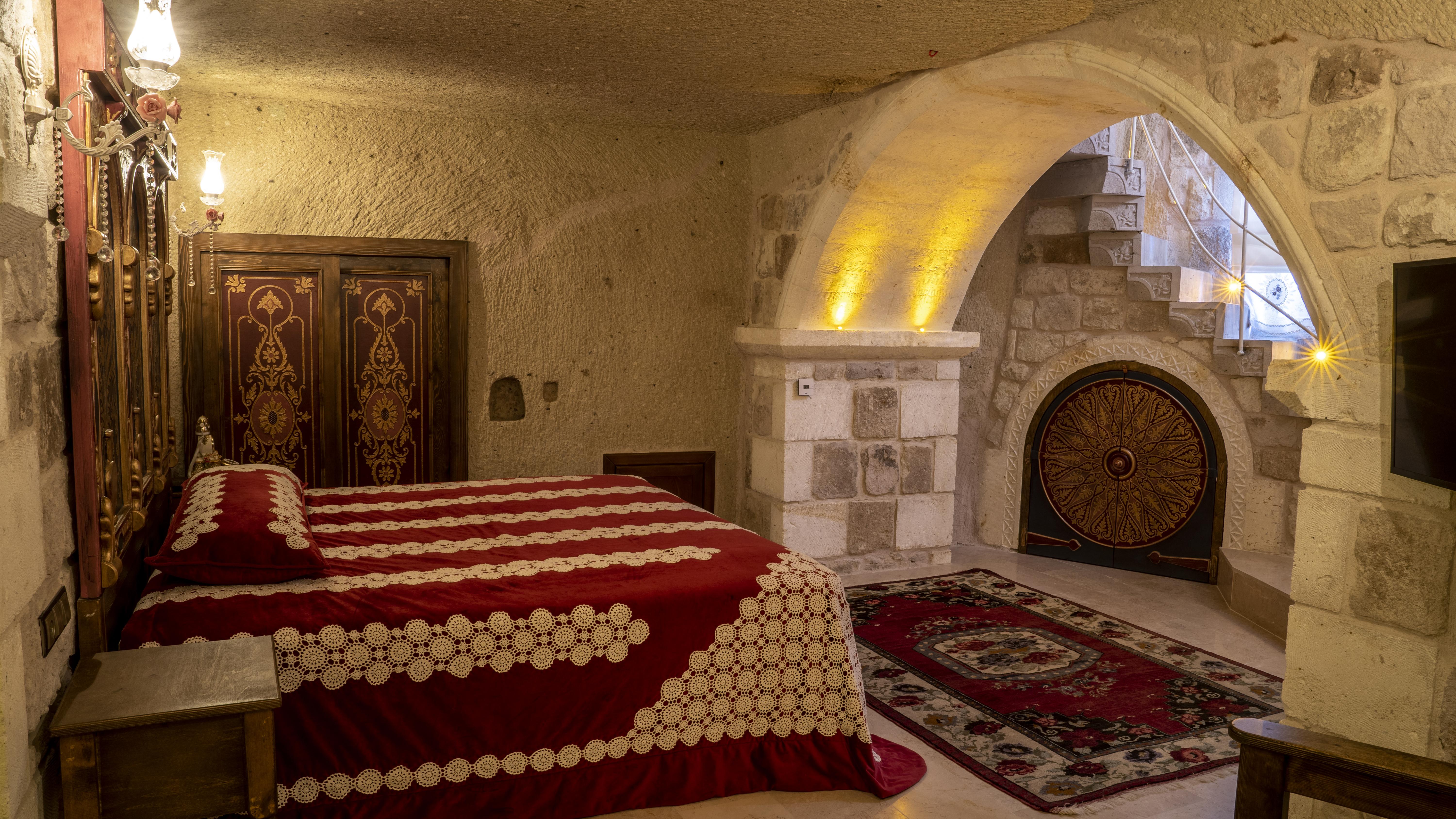 Elika Cave Suites & Spa Гьореме Екстериор снимка