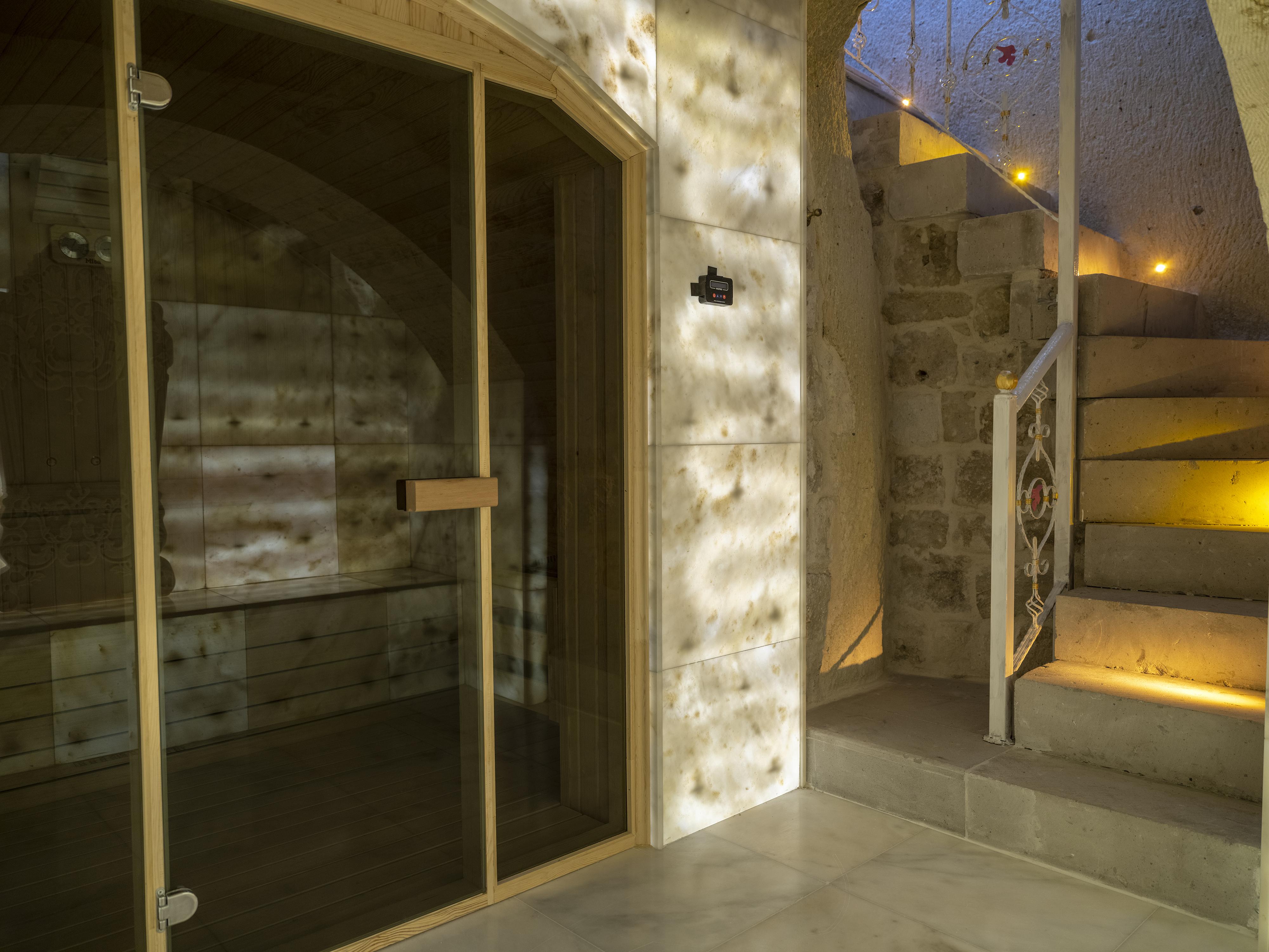 Elika Cave Suites & Spa Гьореме Екстериор снимка